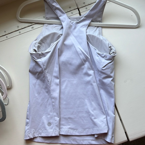 ATHLETA BUILT IN BRA TANK SIZE XS - Picture 2 of 2
